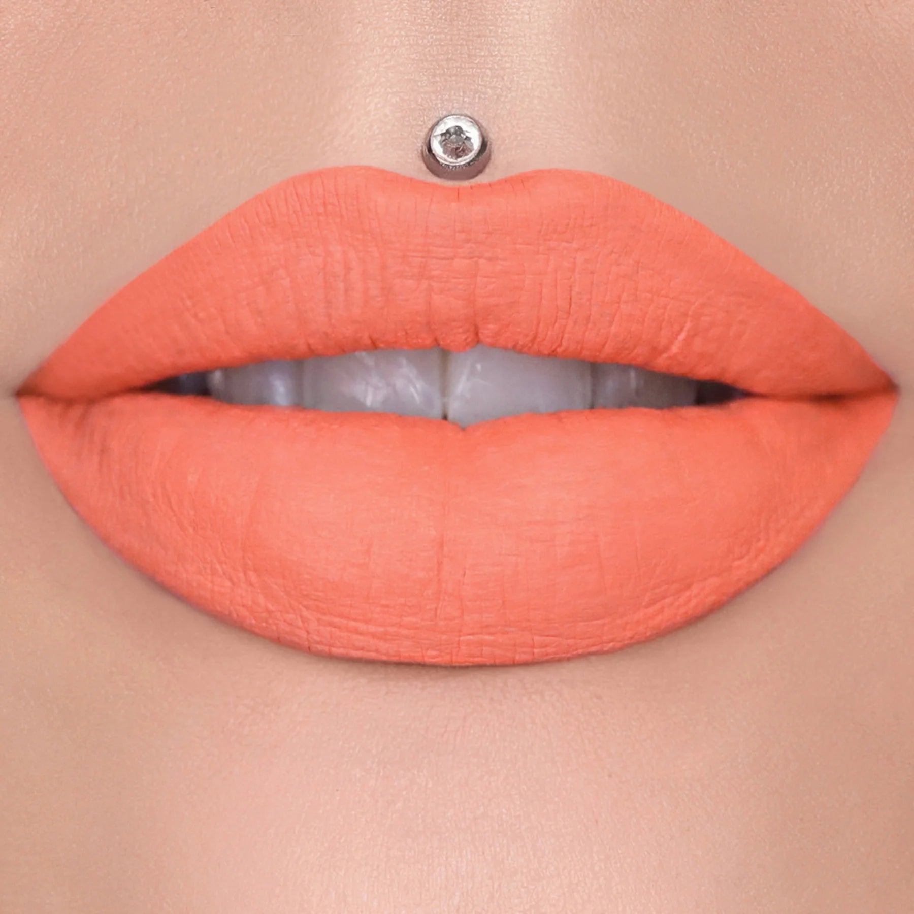 Glow Trip & Bold Lips Bundle